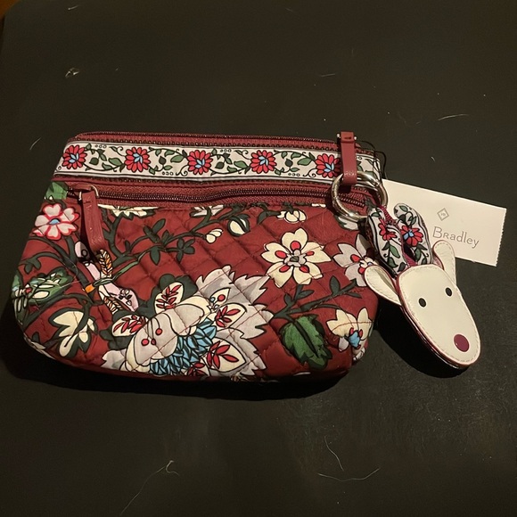 Vera Bradley Tech Accessories Gift Set in Bordeaux Blooms #23818-L93 NWT - Picture 1 of 4